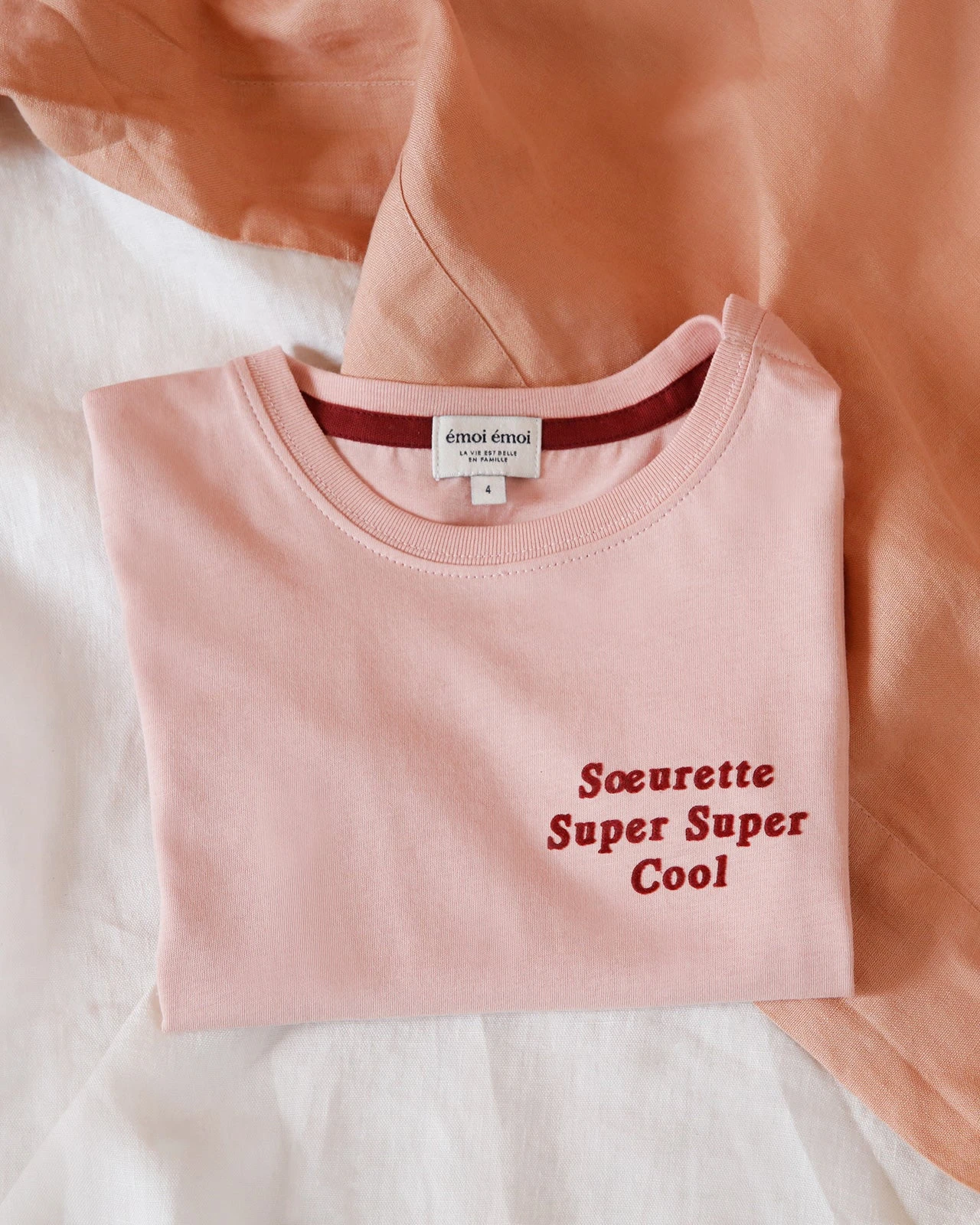 Le T-shirt Sœurette Super Super Cool En Coton Bio - Rose 3 Le T-shirt Sœurette Super Super Cool En Coton Bio - Rose