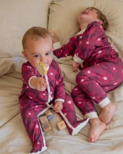 L'ensemble De Pyjama Anémones Enfant En Tencel - Rhubarbe -Bijoux Magasin lensemble de pyjama anemones enfant en tencel rhubarbe 9