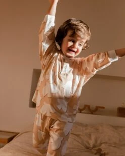 Le Pyjama Birds Enfant En Tencel - Latte -Bijoux Magasin lensemble de pyjama birds enfant en coton bio latte 2