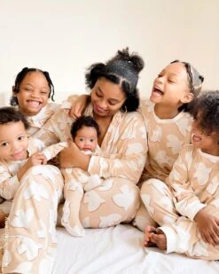 Le Pyjama Birds Femme En Tencel - Latte -Bijoux Magasin lensemble de pyjama birds femme en coton bio latte 0f74432e 0861 4767 8393 c4ed9f0fe163