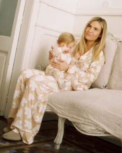 Le Pyjama Bébé Birds En Tencel - Latte -Bijoux Magasin lensemble de pyjama birds femme en coton bio latte 3 99bacdcd 4bdf 46b3 87b2 828d7f862952