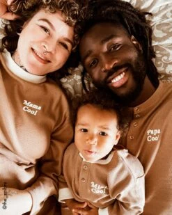 L'ensemble De Pyjama Papa Cool En Coton Bio Nid D'abeille - Praliné -Bijoux Magasin lensemble de pyjama papa cool en coton bio nid dabeille praline