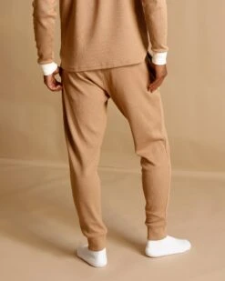 L'ensemble De Pyjama Papy Cool En Coton Bio Nid D'abeille - Praliné -Bijoux Magasin lensemble de pyjama papy cool en coton bio nid dabeille praline 4