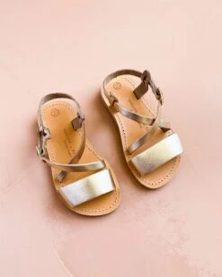 Les Sandales Alice Enfant En Cuir Doré - Théluto X émoi émoi -Bijoux Magasin les sandales alice enfant en cuir dore theluto x emoi emoi 5