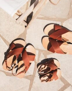 Les Sandales Tom Femme En Cuir Naturel - Théluto X émoi émoi 14 Les Sandales Tom Femme En Cuir Naturel - Théluto X émoi émoi -Bijoux Magasin les sandales femme toms en cuir camel theluto x emoi emoi 4