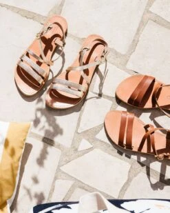 Les Sandales Marina Femme En Cuir Doré - Théluto X émoi émoi -Bijoux Magasin les sandales marina femme en cuir dore theluto x emoi emoi 1