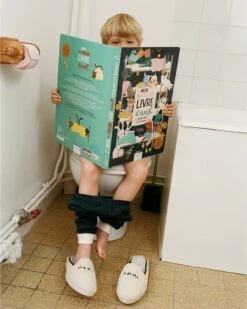 Les Chaussons Papa Cool En Laine Bouclette - Angarde X émoi émoi 21 Les Chaussons Papa Cool En Laine Bouclette - Angarde X émoi émoi -Bijoux Magasin pyjama family party charbon enfant 3 chausson angarde papa cool moumoutte 1280x1600px 0115765f 982b 453a a288 2aaa63faa2c9