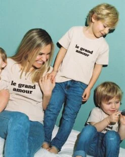 Le T-shirt Le Grand Amour Enfant En Coton Bio - Latte -Bijoux Magasin ts jeannot le grand amour latte 4 dbbb762a d8e8 4fe2 8c33 e5bad1e95508